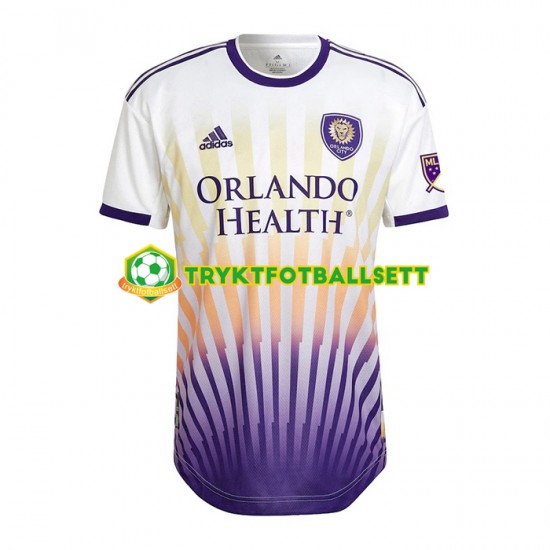 Herre drakt Orlando City Borte 2022-23 Korte Ermer